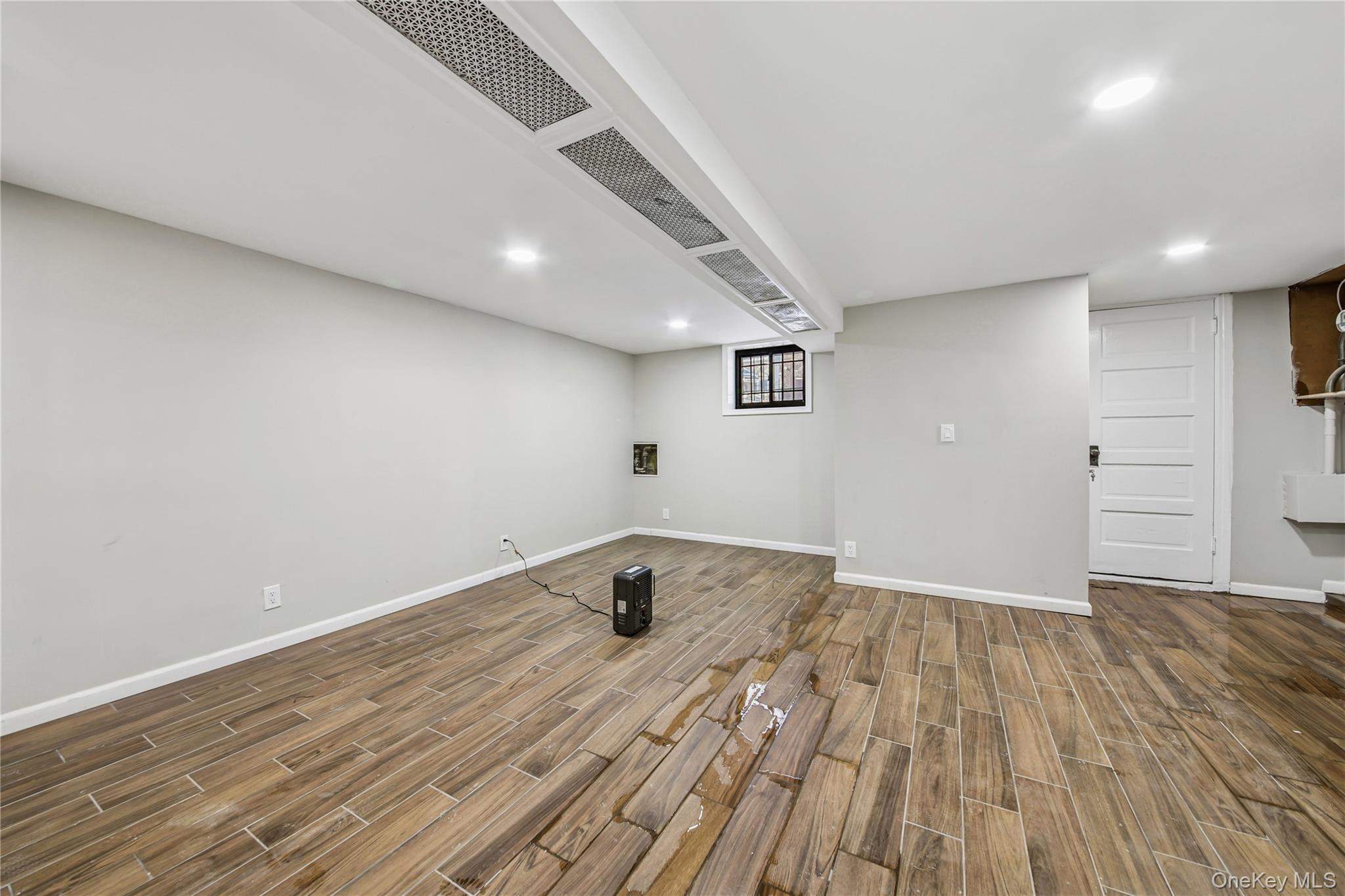 30-19 84th Street Queens, NY 11370 - Photo 11 of 14