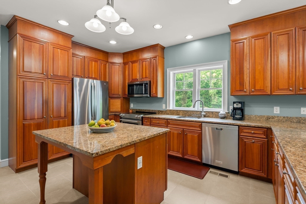 44 Bridge Street Medfield, MA 02052 - Photo 6 of 42