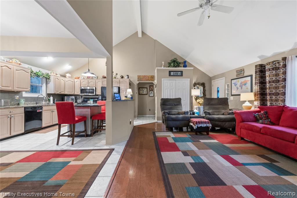 7037 Yager Road St. Clair, MI 48079 - Photo 7 of 31