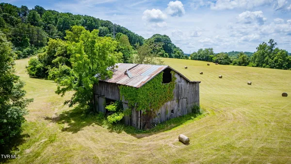 $436,275 | 672 Treadway Trail, Jonesborough, TN 37659