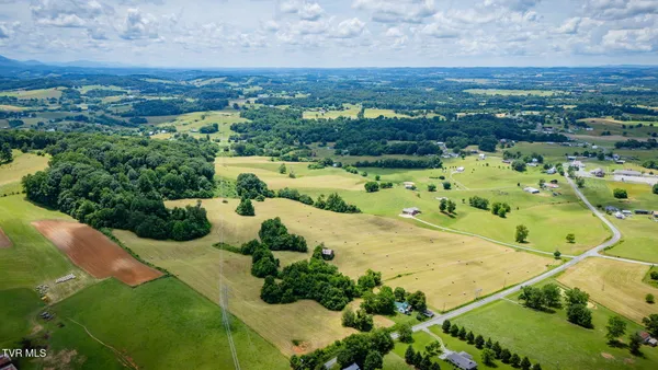 $436,275 | 672 Treadway Trail, Jonesborough, TN 37659