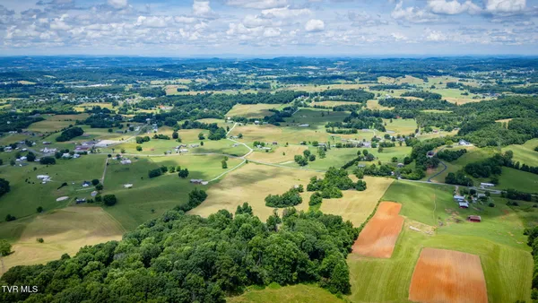 $436,275 | 672 Treadway Trail, Jonesborough, TN 37659