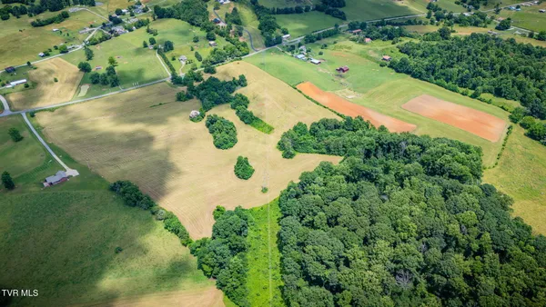 $436,275 | 672 Treadway Trail, Jonesborough, TN 37659