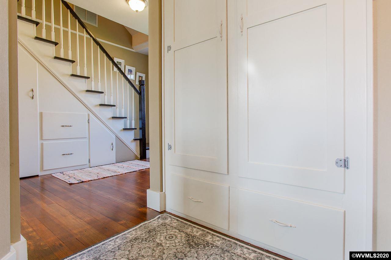 840 Southwest Maple Street Albany, OR 97321 - Photo 13 of 29 Gallery Image 13