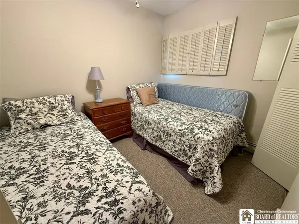 $299,000 | 4 Mohawk Drive, Chautauqua, NY 14728