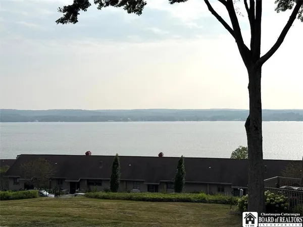 $299,000 | 4 Mohawk Drive, Chautauqua, NY 14728