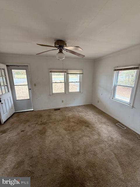 37 Ferry Road Fredericksburg, VA 22405 - Photo 2 of 18 Living Room