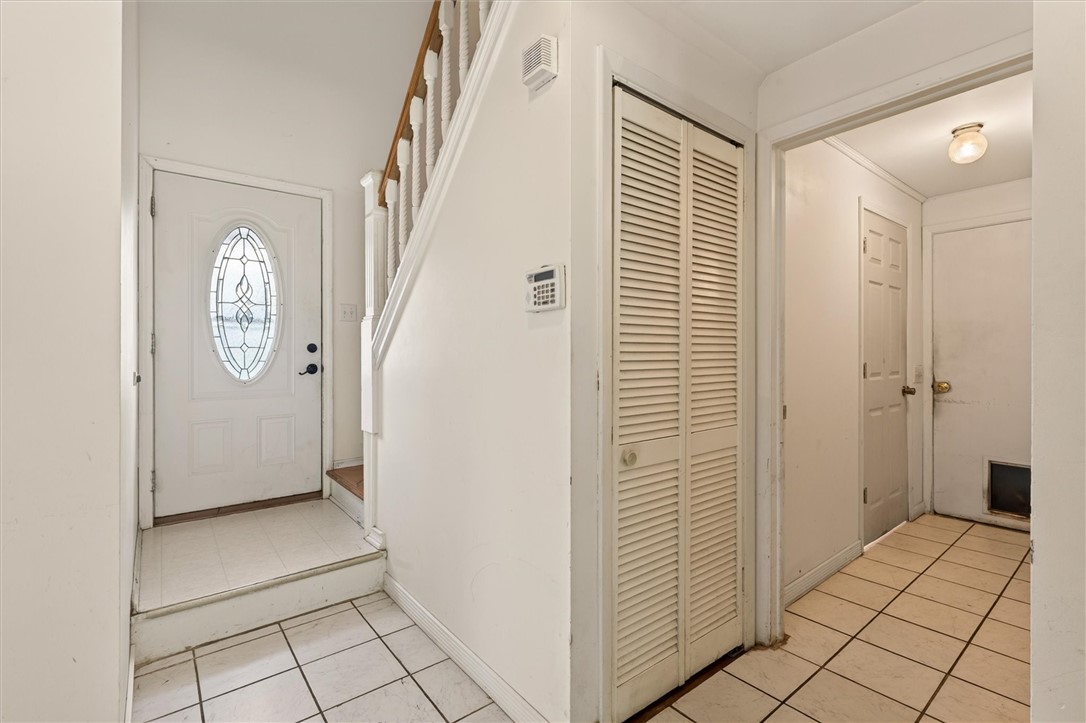 300 Wildbriar Road Henrietta, NY 14623 - Photo 5 of 30 Gallery Image 5