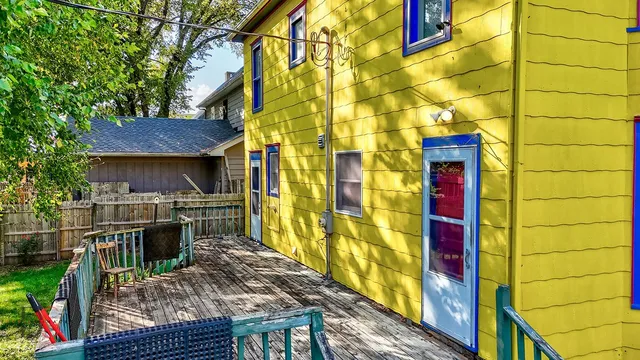 $288,000 | 131 East Church Street, Utica, IL 61373