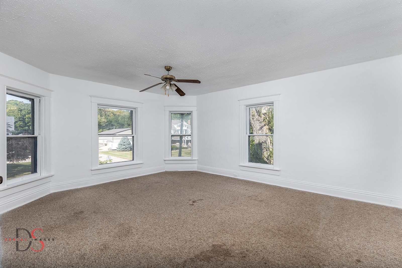 131 East Church Street Utica, IL 61373 - Photo 9 of 26