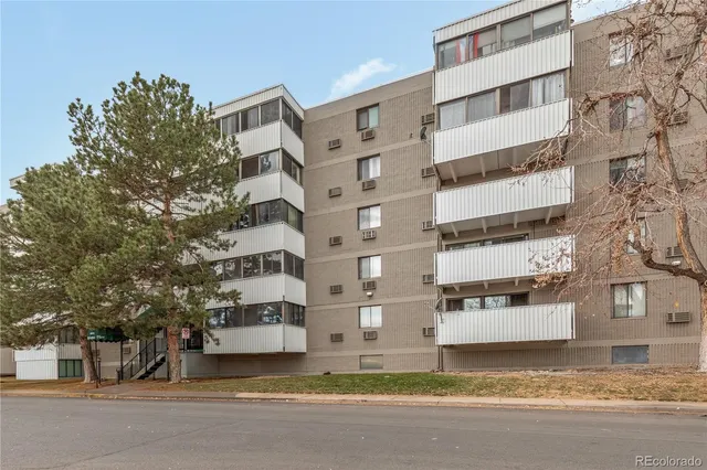 $215,000 | 1011 South Ironton Street, Unit 303, Aurora, CO 80012