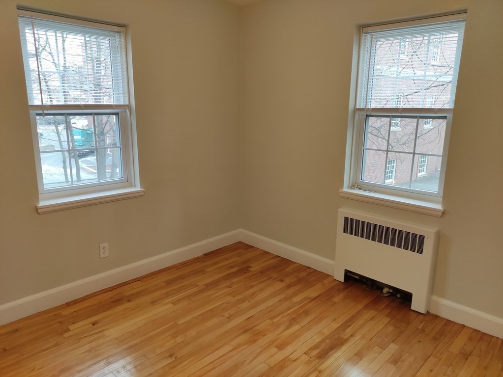 112 Maple Street, Unit 4 Malden, MA 02148 - Photo 7 of 10