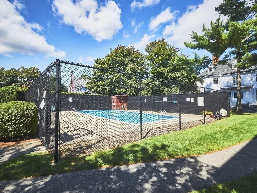 112 Maple Street, Unit 4 Malden, MA 02148 - Photo 10 of 10