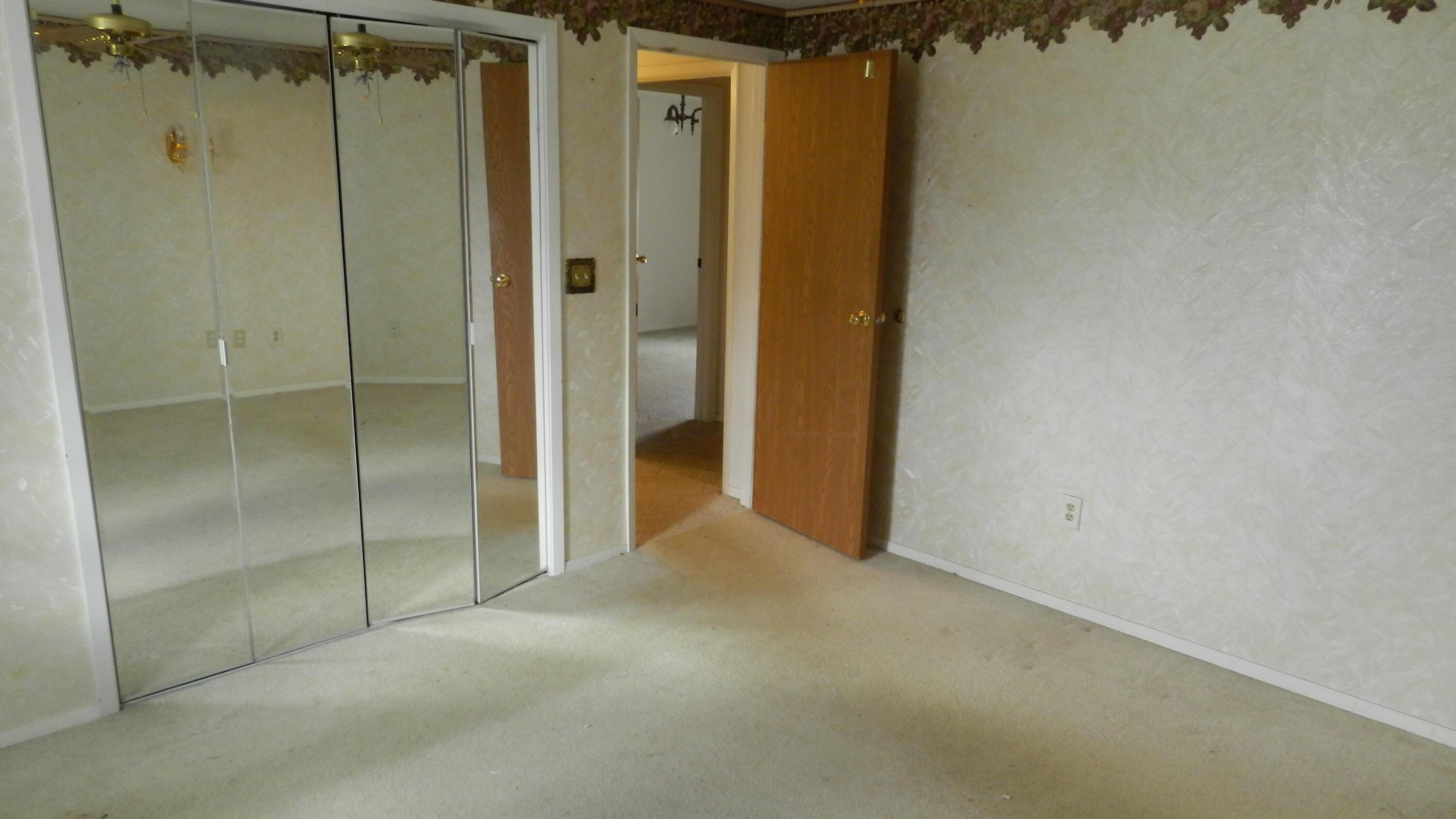 2595 Smeltzer Road Marion, OH 43302 - Photo 53 of 65 DSCN5202
