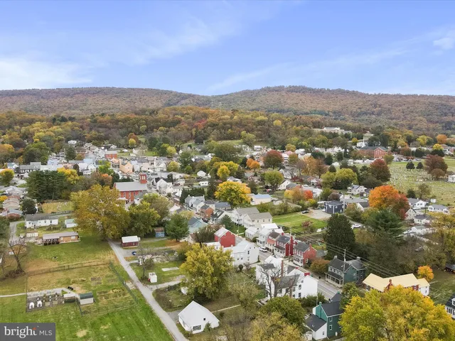 $415,000 | 114 Potomac Street, Boonsboro, MD 21713