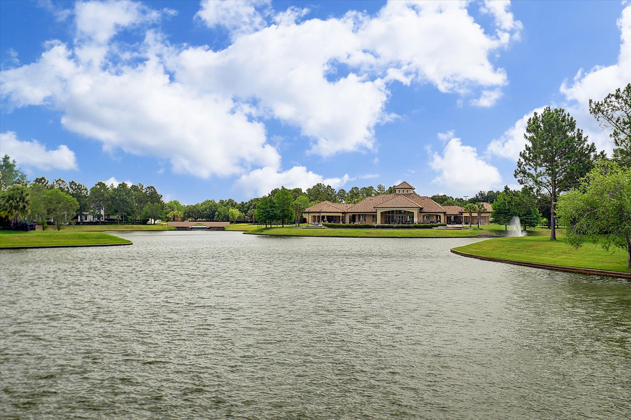 5306 Summerland Ridge Court Houston, TX 77041 - Photo 32 of 33 a view of a lake
