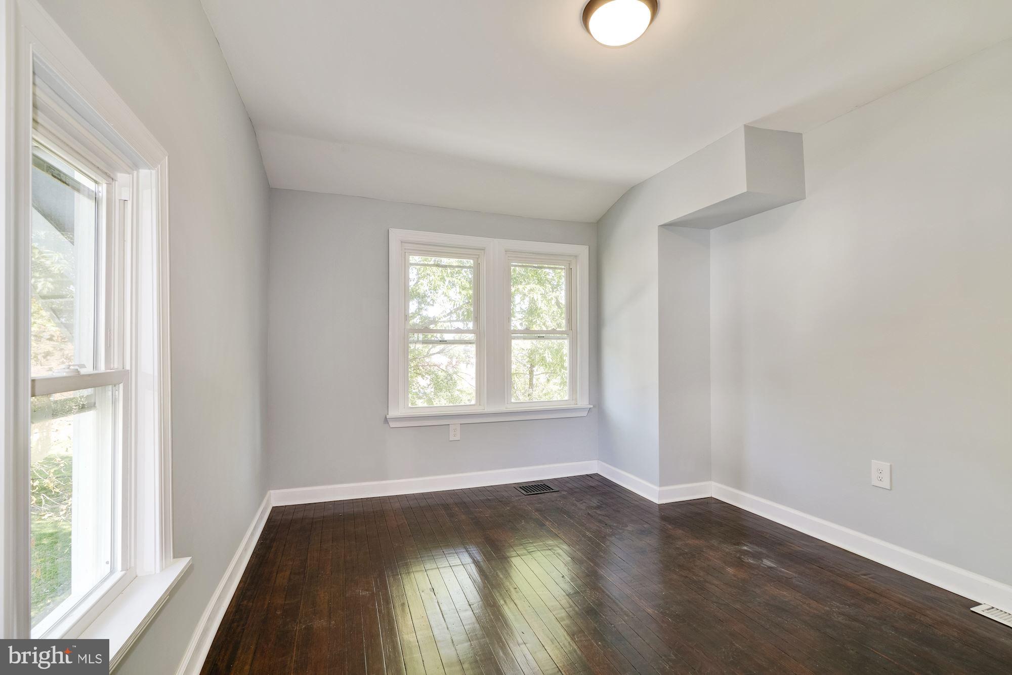 14 Nicholson Road Mount Ephraim, NJ 08059 - Photo 15 of 31