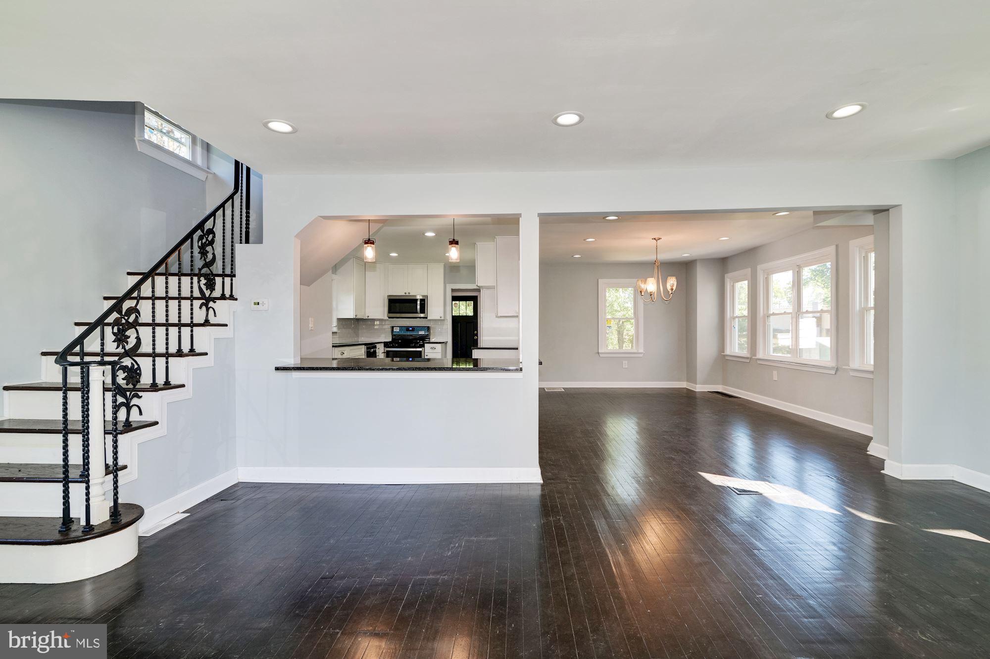 14 Nicholson Road Mount Ephraim, NJ 08059 - Photo 3 of 31