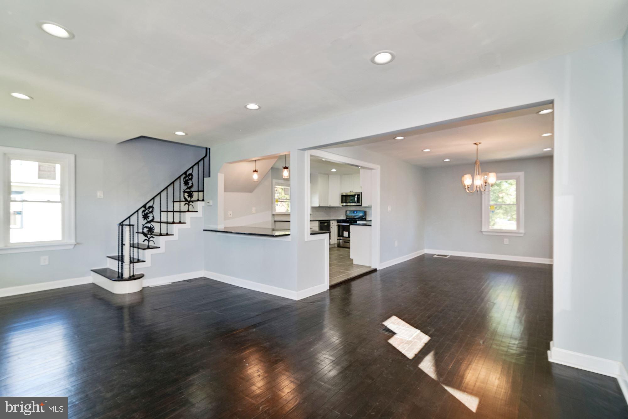 14 Nicholson Road Mount Ephraim, NJ 08059 - Photo 4 of 31