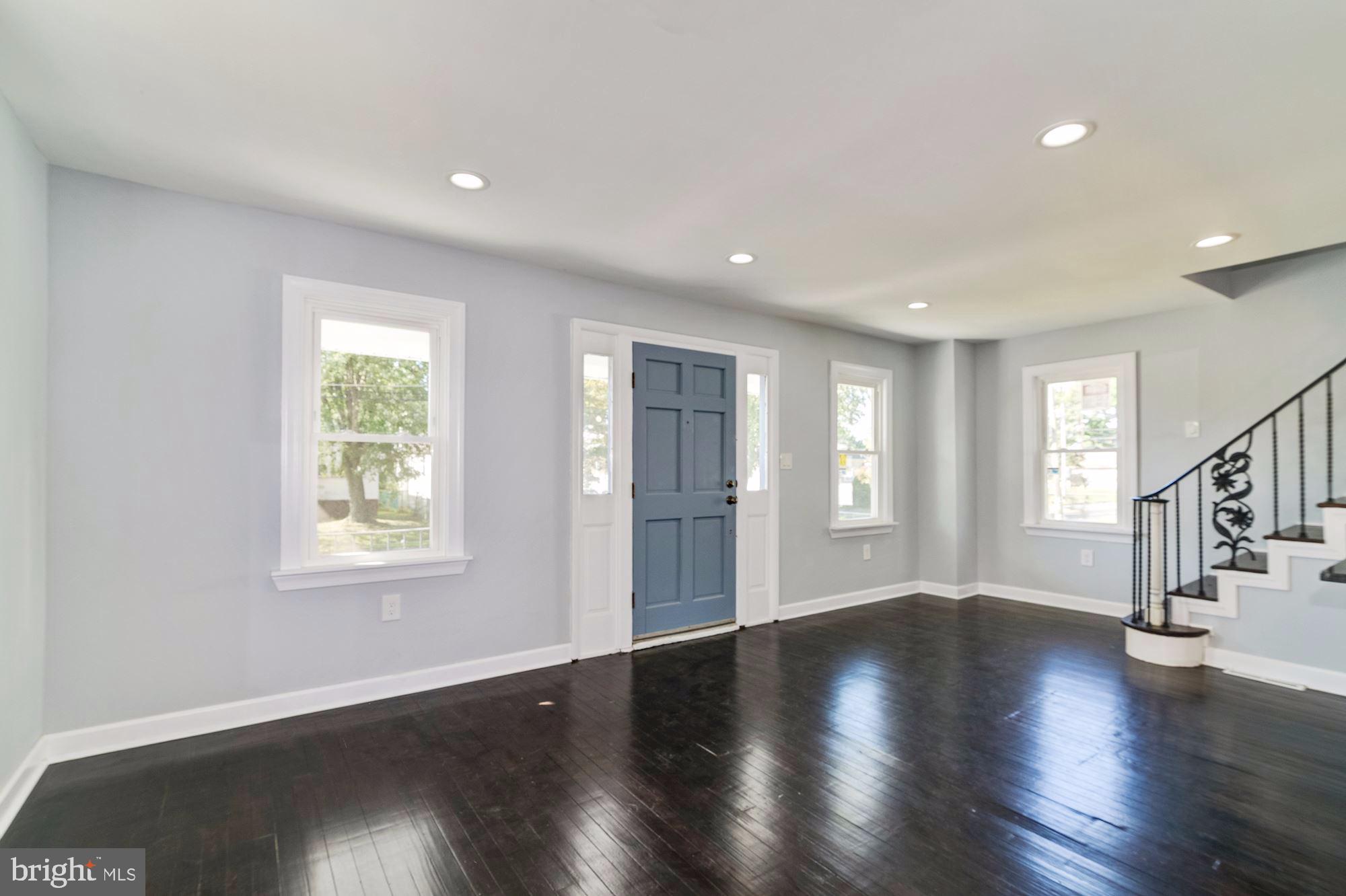 14 Nicholson Road Mount Ephraim, NJ 08059 - Photo 5 of 31