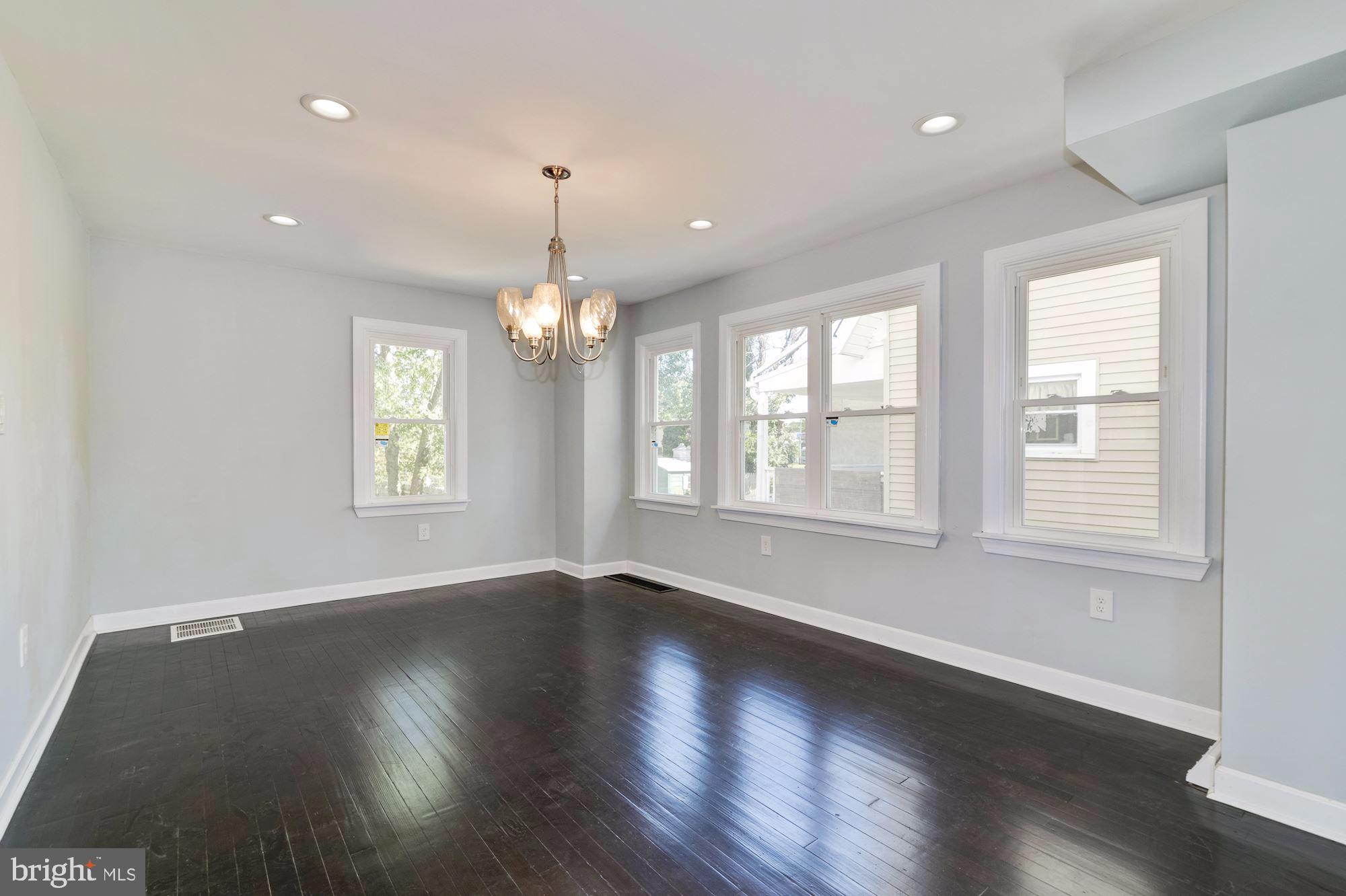 14 Nicholson Road Mount Ephraim, NJ 08059 - Photo 6 of 31