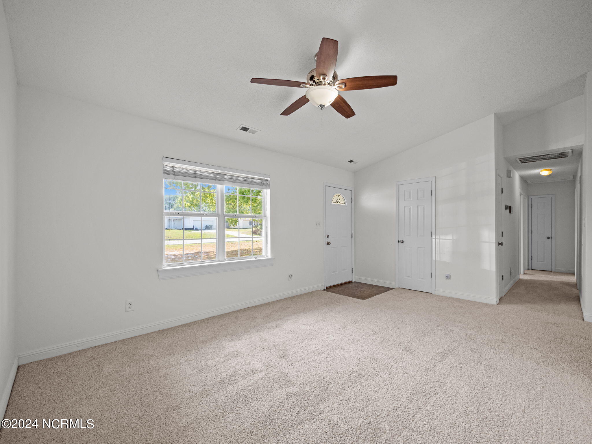 516 Sand Ridge Road Hubert, NC 28539 - Photo 21 of 47 21-web-or-mls-M1B16340