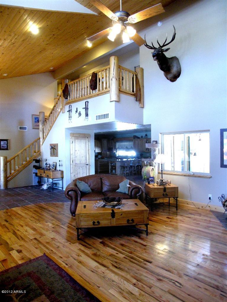 565 Homestead Road Flagstaff, AZ 86005 - Photo 7 of 24 family room 2