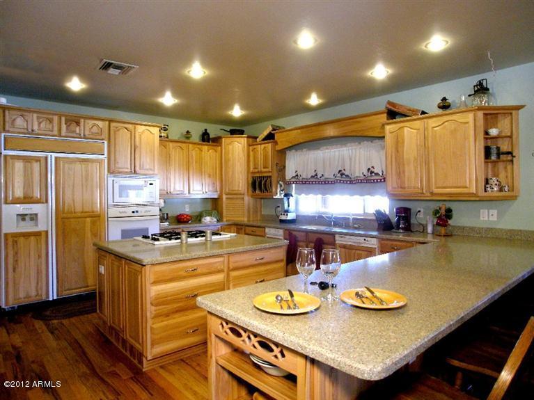 565 Homestead Road Flagstaff, AZ 86005 - Photo 10 of 24 kitchen