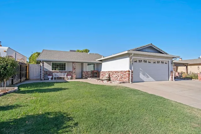 $489,000 | 1267 Christine Court, Manteca, CA 95337