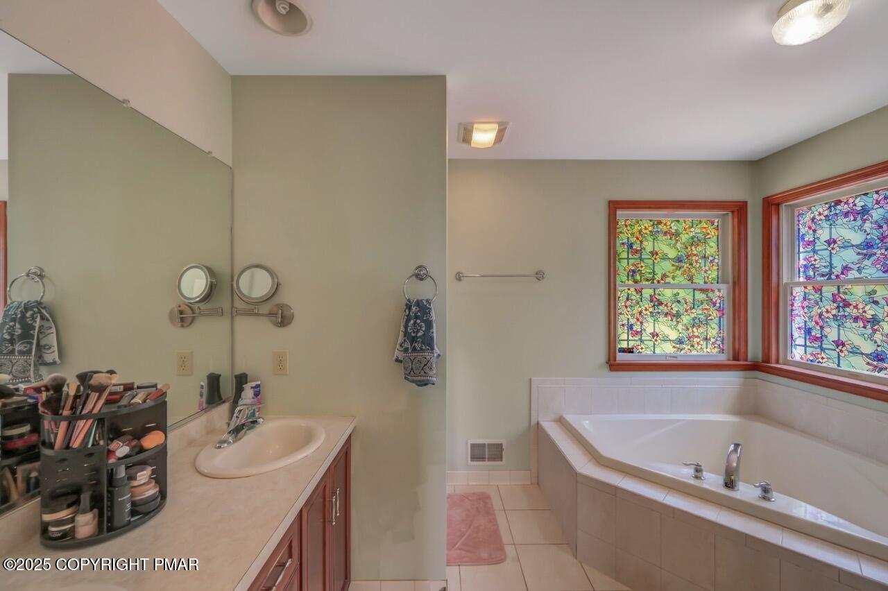 649 Snow Hill Road Cresco, PA 18326 - Photo 10 of 43 649 Snow Hill Rd 50 Large