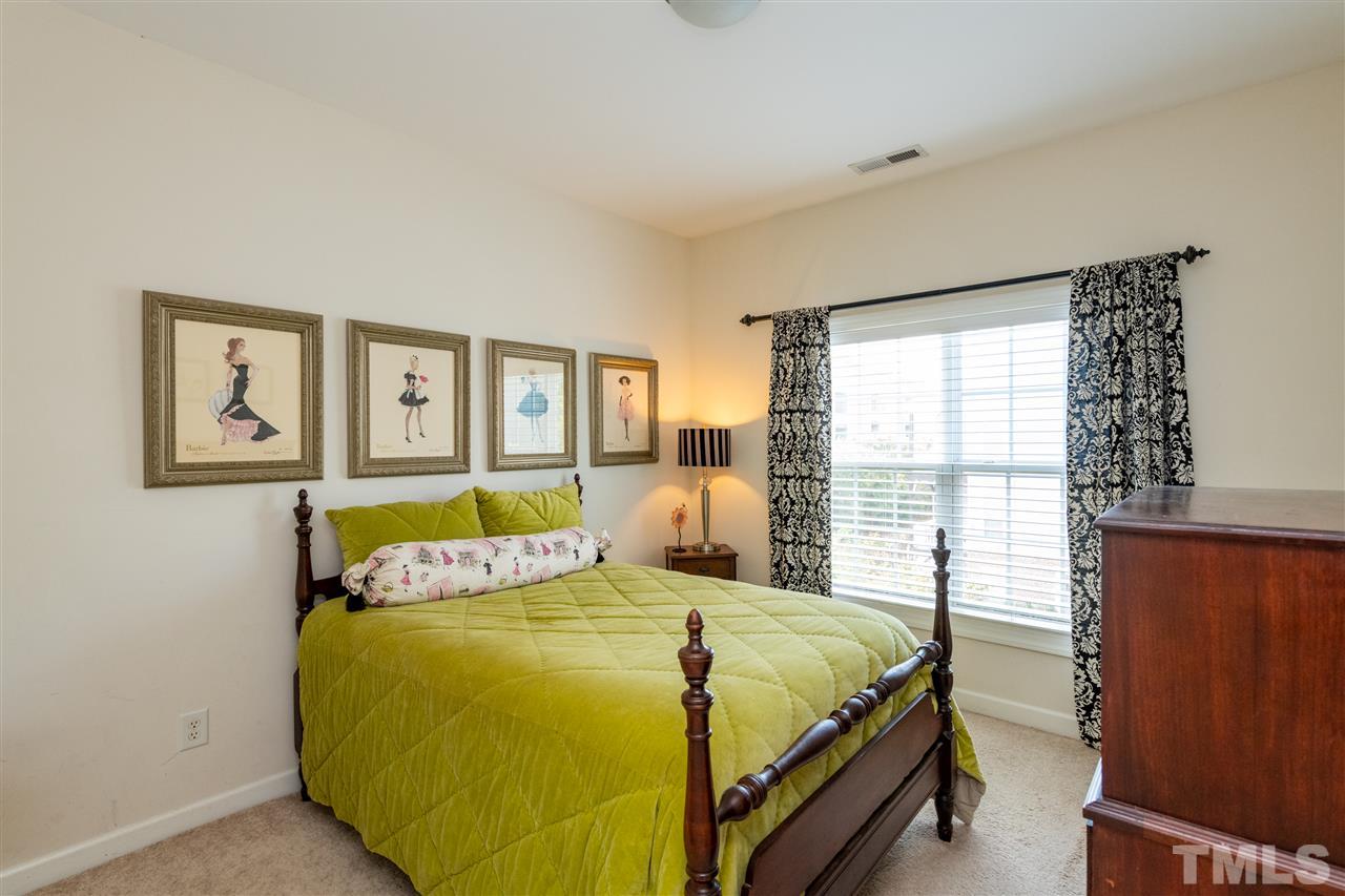 4014 Abbey Park Way Raleigh, NC 27612 - Photo 25 of 30