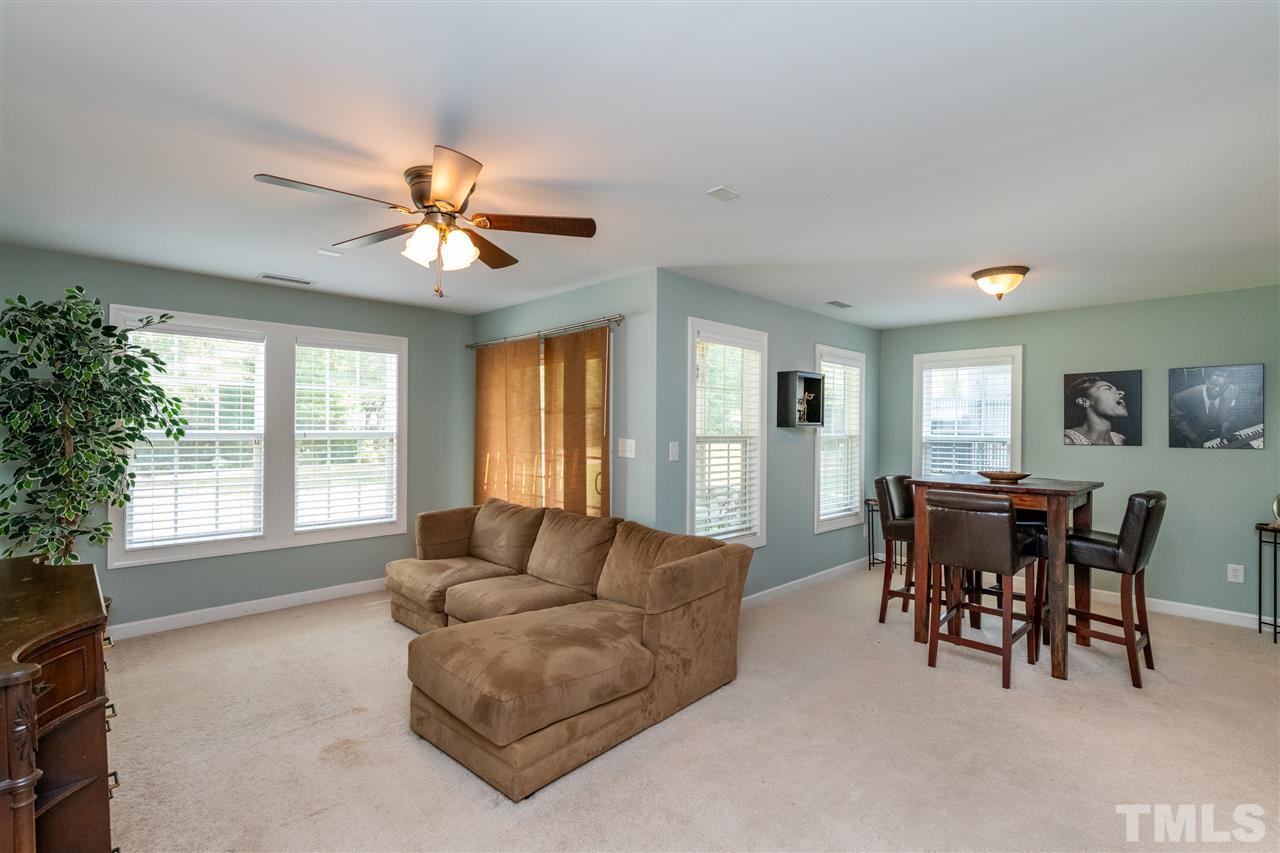 4014 Abbey Park Way Raleigh, NC 27612 - Photo 4 of 30