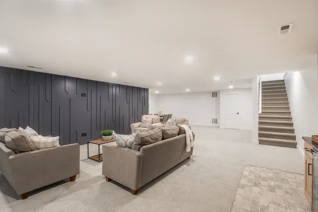 $947,523 | 200 Cedar Rnch Court, Derby, KS 67037