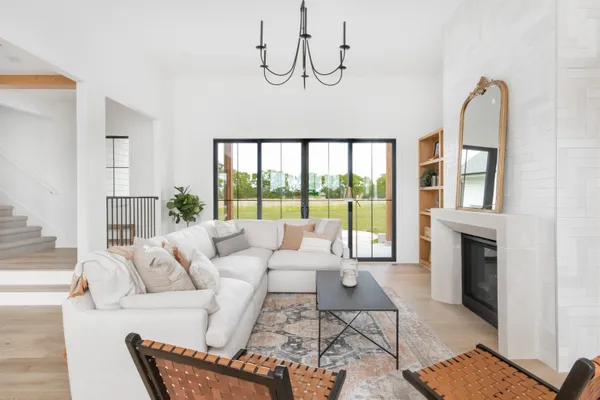 $947,523 | 200 Cedar Rnch Court, Derby, KS 67037