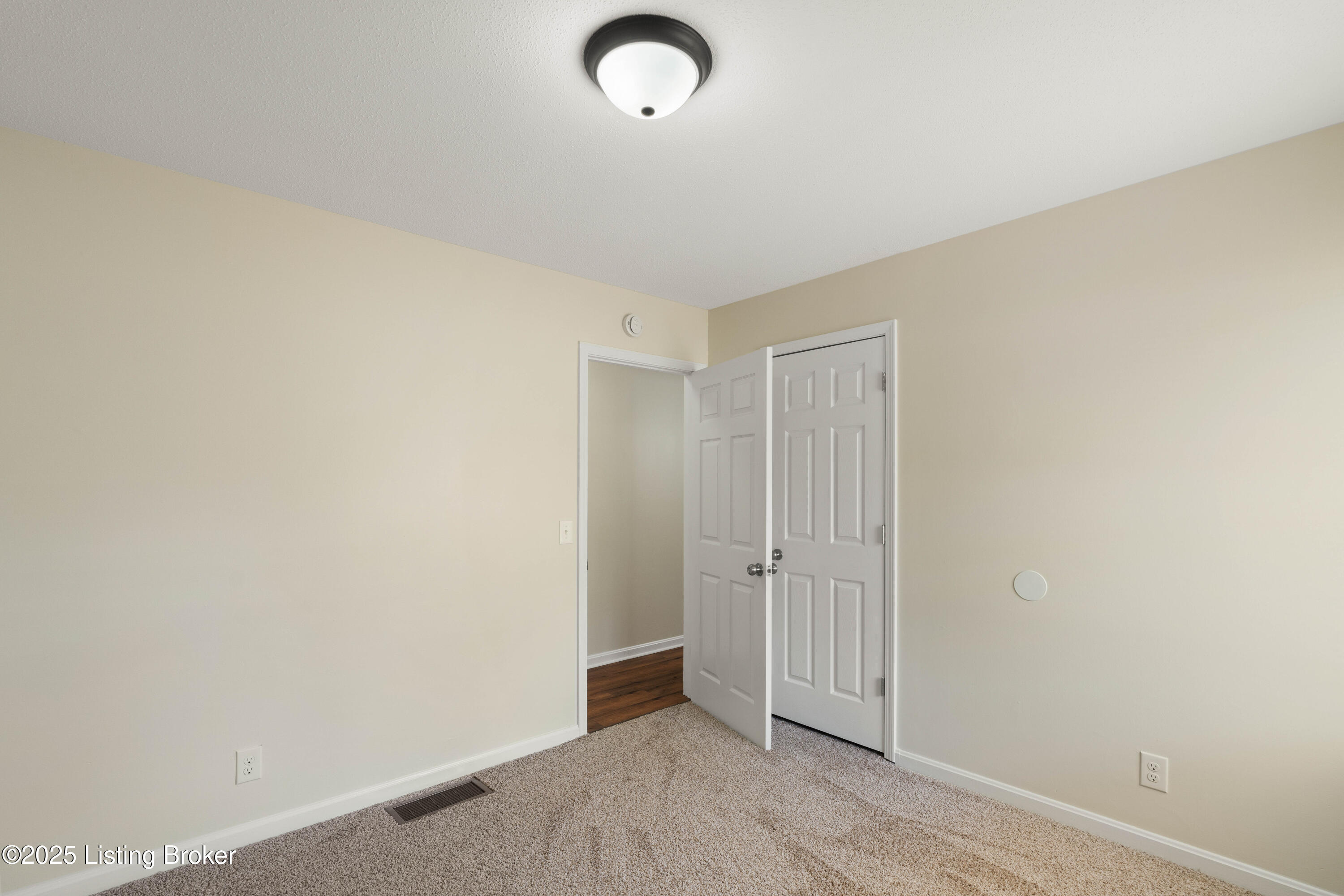 991 Seminole Road Radcliff, KY 40160 - Photo 32 of 43 DSC04296