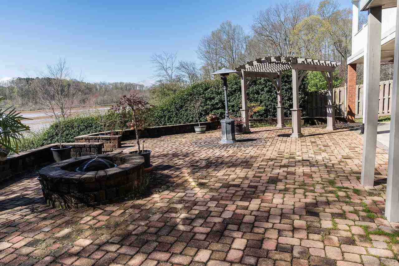 155 State Rd S-42-7072 Campobello, SC 29322 - Photo 8 of 36