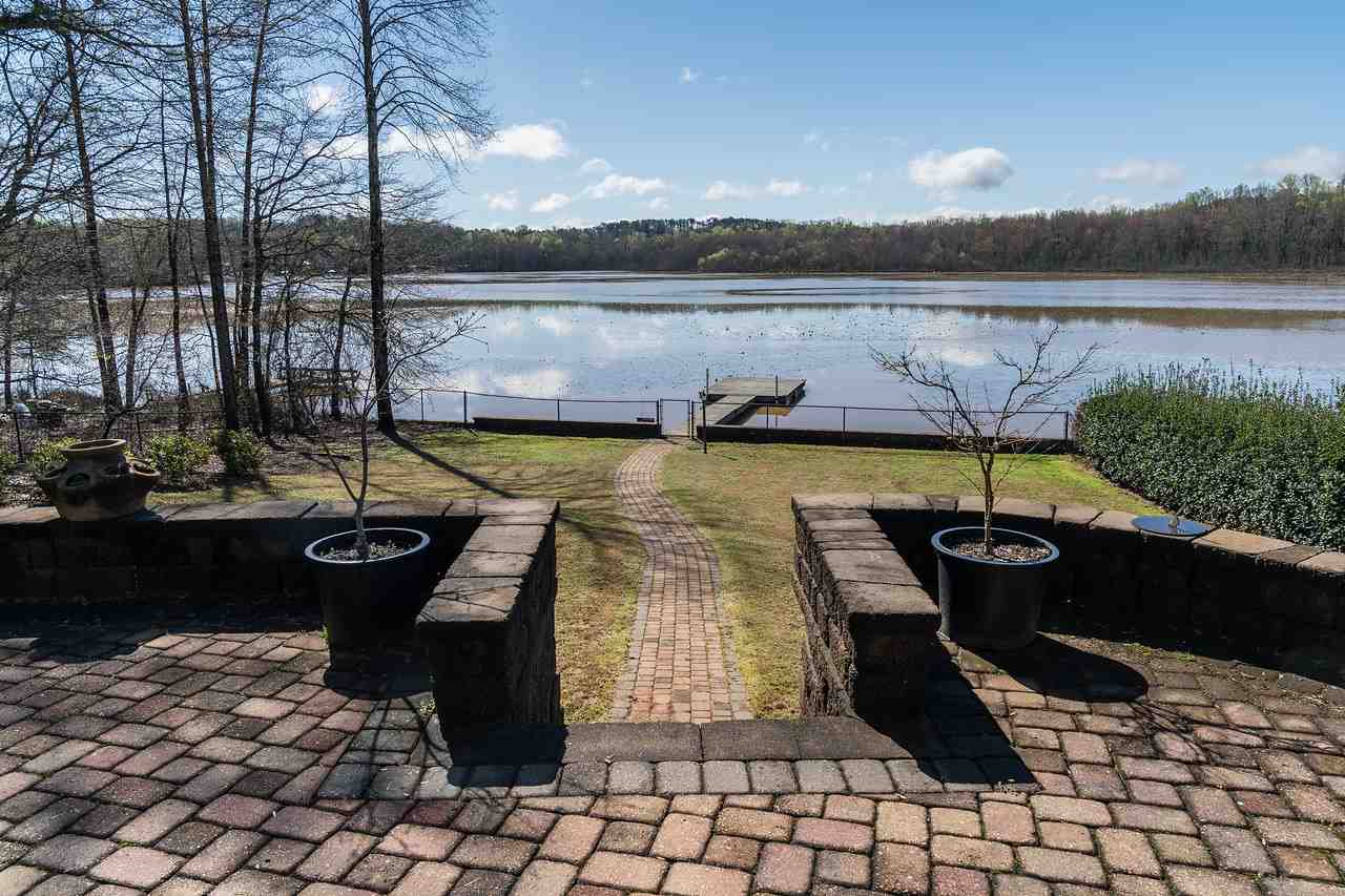 155 State Rd S-42-7072 Campobello, SC 29322 - Photo 9 of 36