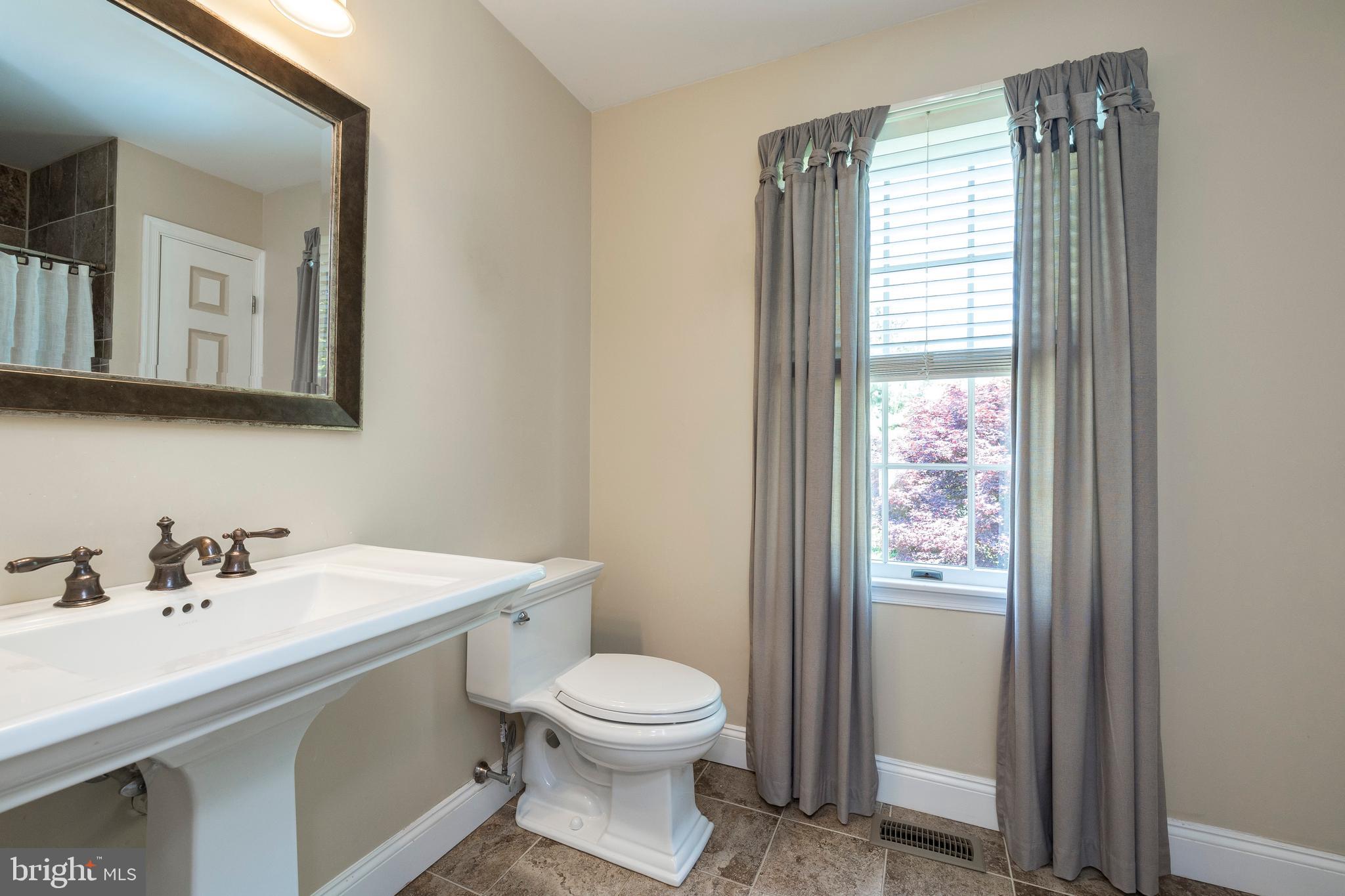 282 Spring Run Lane Downingtown, PA 19335 - Photo 26 of 53 Gallery Image 26