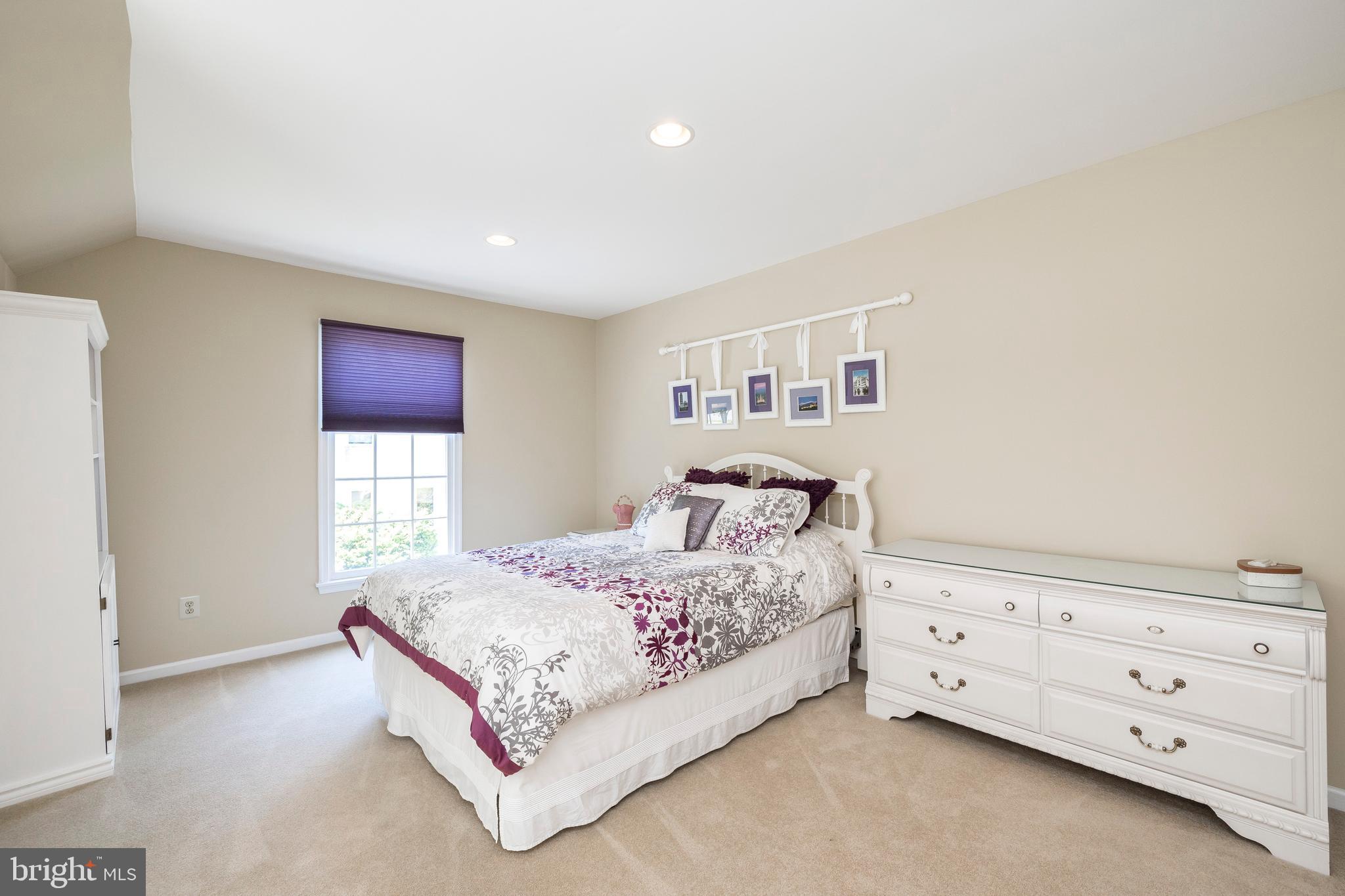 282 Spring Run Lane Downingtown, PA 19335 - Photo 32 of 53 Gallery Image 32