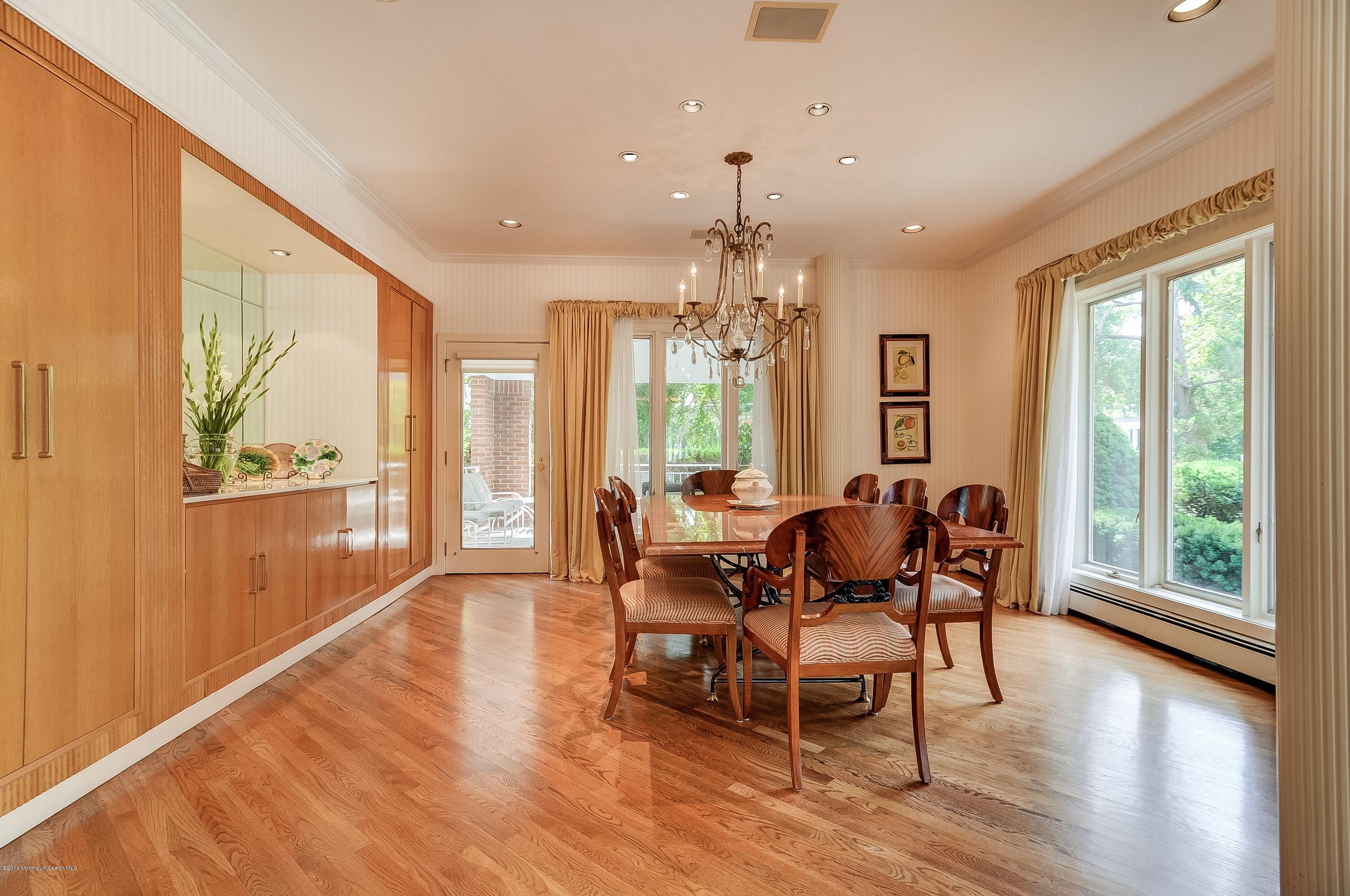 83 Darlington Road Deal, NJ 07723 - Photo 4 of 29 Large Dining Room with Hardwood Floors