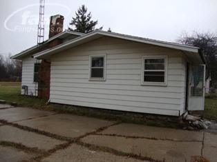 3075 North Jennings Road Flint, MI 48504 - Photo 4 of 4 20111310-3.JPG