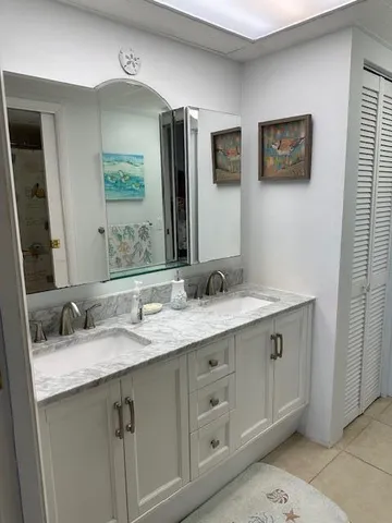 $3,100 | 4600 Ocean Beach Boulevard, Unit 208, Cocoa Beach, FL 32931
