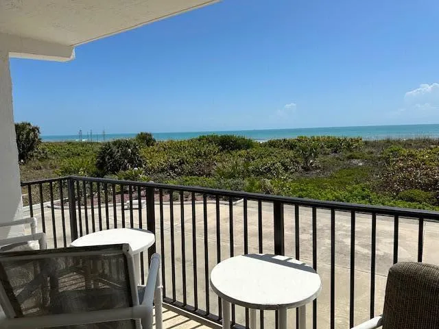 $3,100 | 4600 Ocean Beach Boulevard, Unit 208, Cocoa Beach, FL 32931