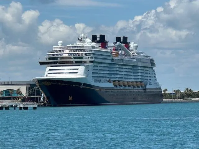 $3,100 | 4600 Ocean Beach Boulevard, Unit 208, Cocoa Beach, FL 32931