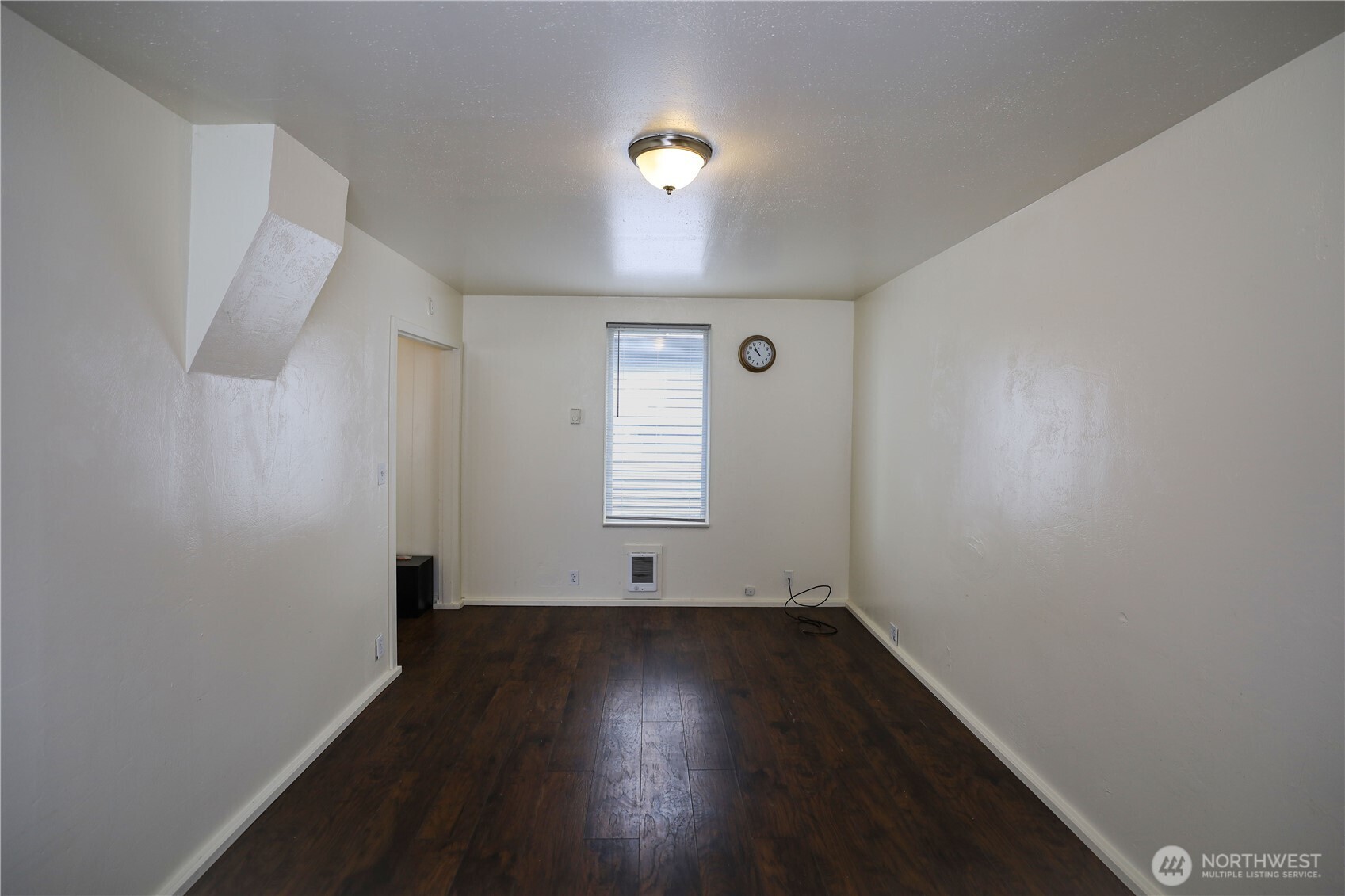 1911 Morgan Street Aberdeen, WA 98520 - Photo 3 of 20