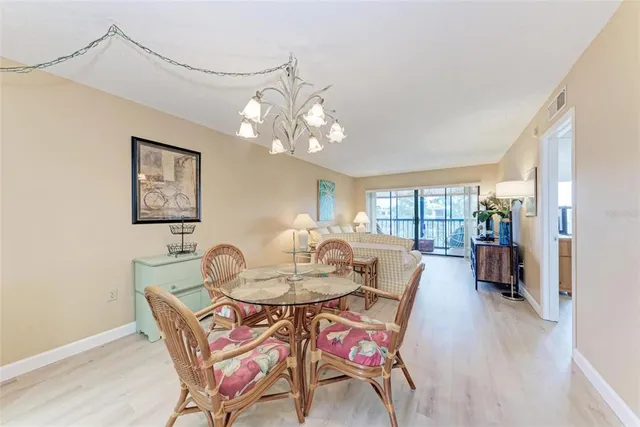 $169,000 | 625 30th Avenue West, Unit G403, Bradenton, FL 34205