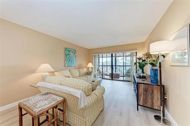 $169,000 | 625 30th Avenue West, Unit G403, Bradenton, FL 34205