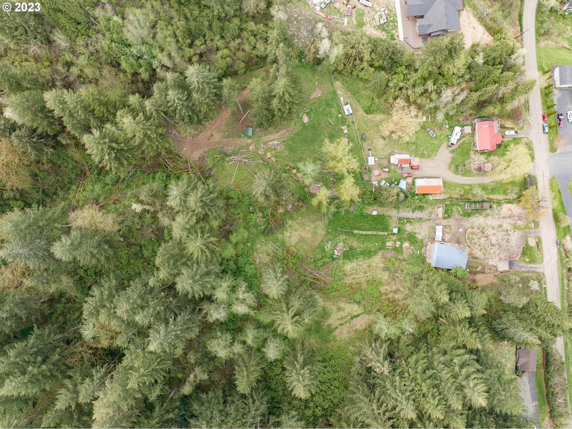 2075 Northeast Mossy Loop Toledo, OR 97391 - Photo 36 of 38