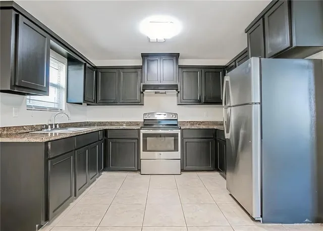 $1,250 | 2212 Taxco Court, Unit 1, Edinburg, TX 78542