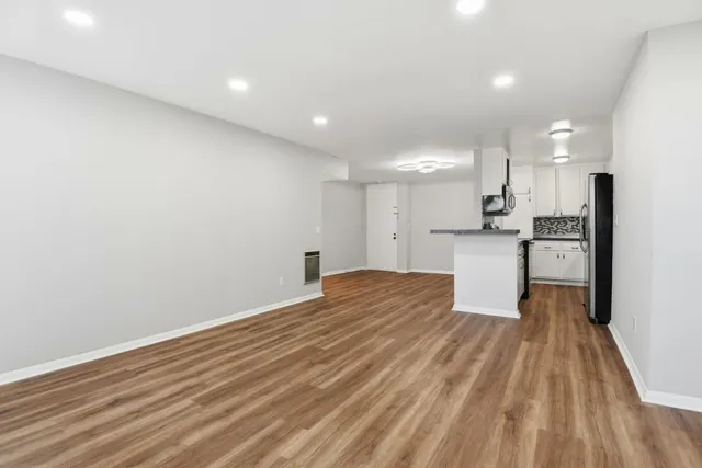 $2,395 | 6542 Ocean Crest Drive, Unit D104, Rancho Palos Verdes, CA 90275